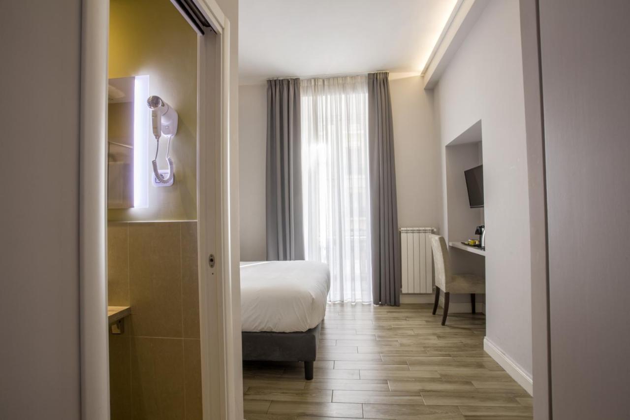 Colosseo Prestige Rooms Rome Buitenkant foto